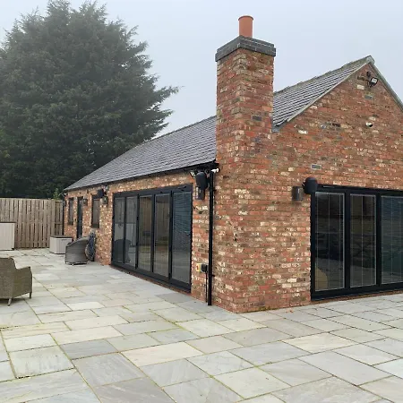 Luxury At Foot Of Yorkshire Wolds * York