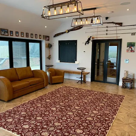 Luxury At Foot Of Yorkshire Wolds *