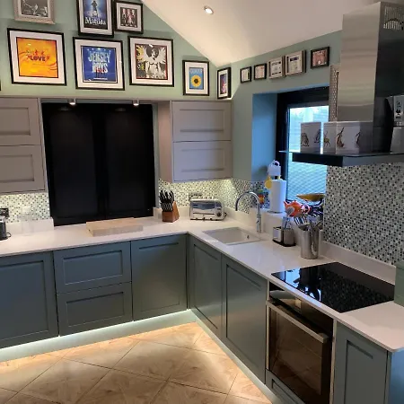 Luxury At Foot Of Yorkshire Wolds * York